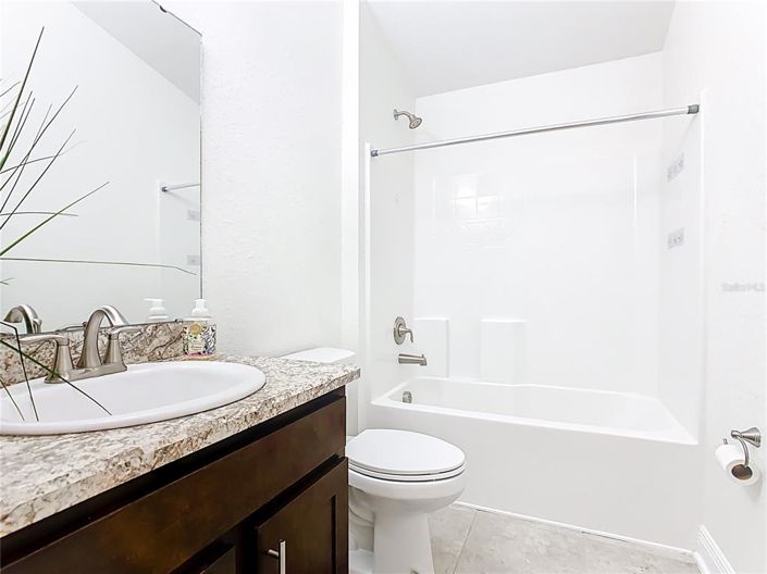 Image No.29-3 Bed Property for sale