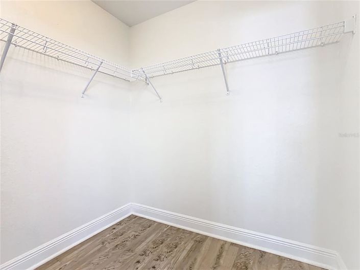 Image No.43-3 Bed Property for sale