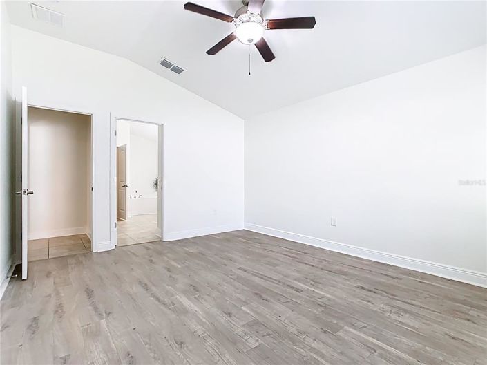 Image No.46-3 Bed Property for sale