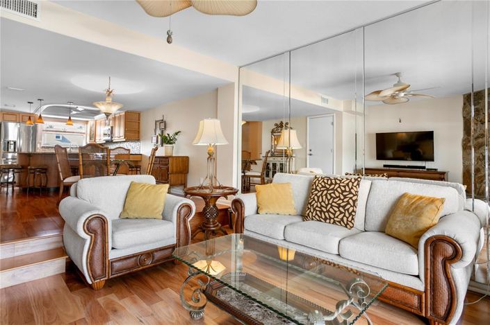 Image No.15-Maison de ville de 2 chambres à vendre à Treasure Island