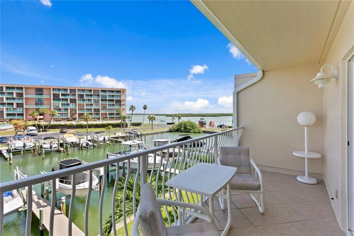 Image No.30-Maison de ville de 2 chambres à vendre à Treasure Island