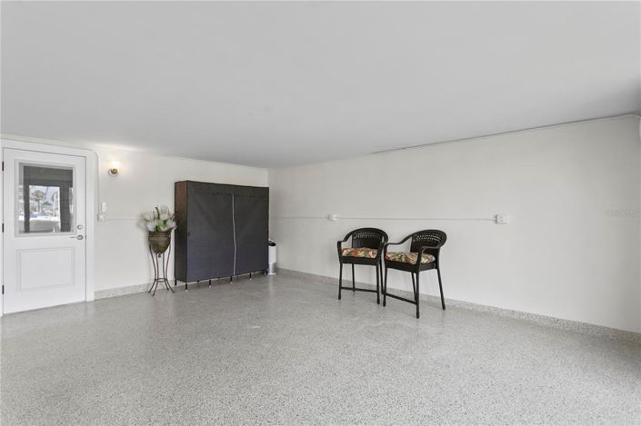 Image No.45-Maison de ville de 2 chambres à vendre à Treasure Island