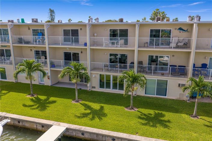 Image No.50-Maison de ville de 2 chambres à vendre à Treasure Island