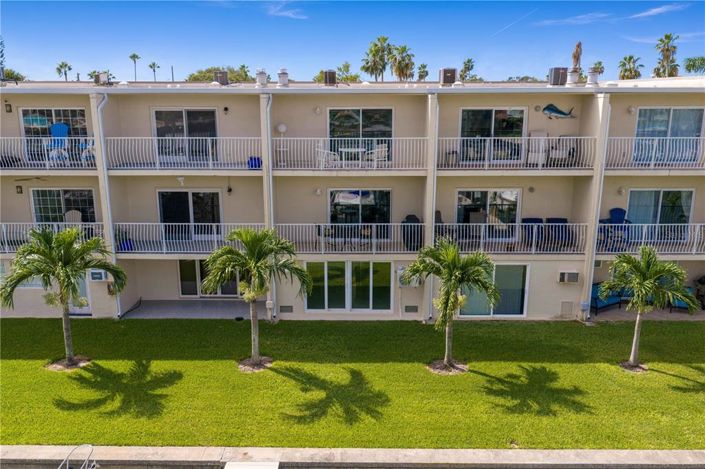 Image No.60-Maison de ville de 2 chambres à vendre à Treasure Island