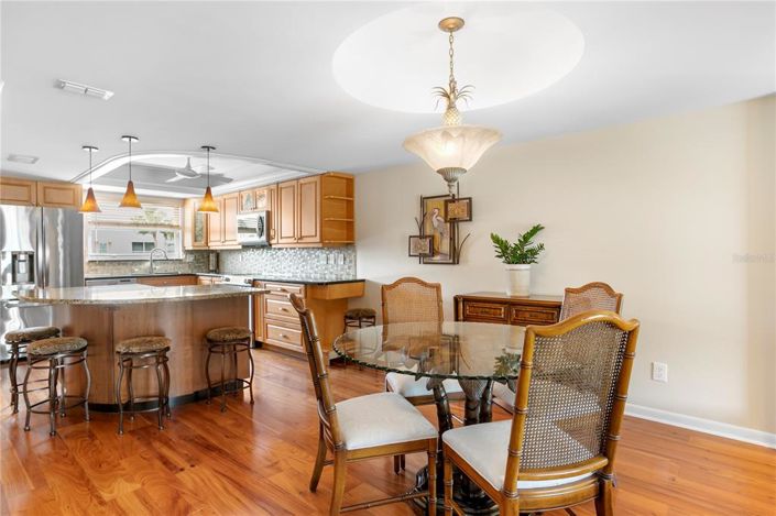 Image No.64-Maison de ville de 2 chambres à vendre à Treasure Island