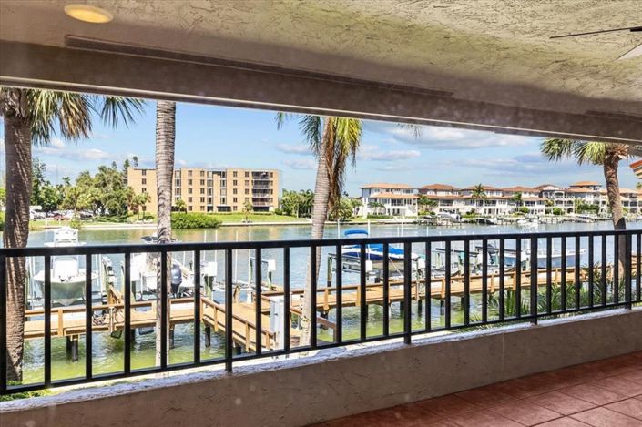 Image No.4-Propriété de 2 chambres à vendre à Floride