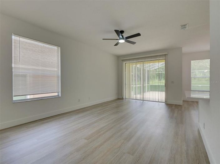 Image No.8-4 Bed Property for sale