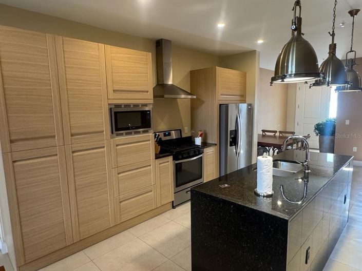 Image No.6-3 Bed Townhouse for sale