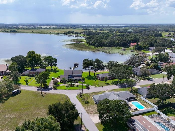 Image No.11-3 Bed Property for sale