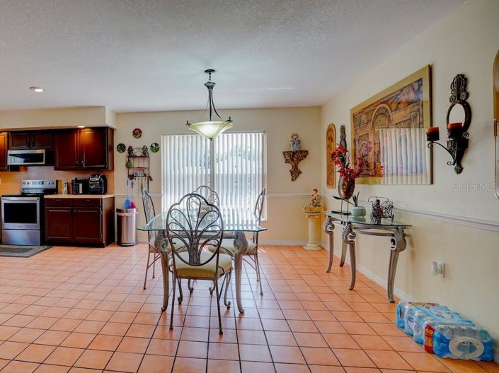 Image No.20-3 Bed Property for sale