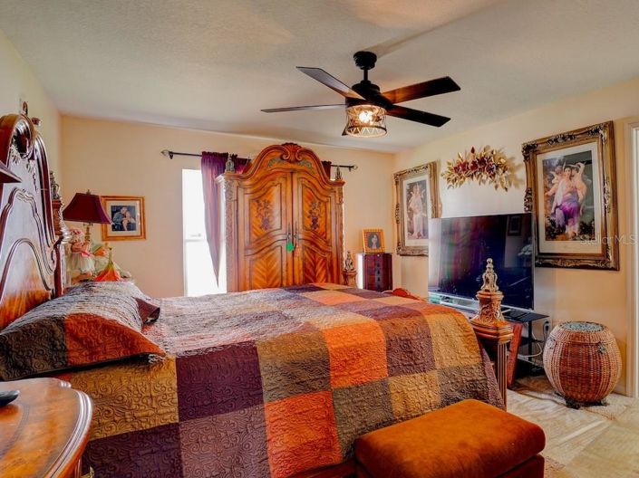 Image No.22-3 Bed Property for sale