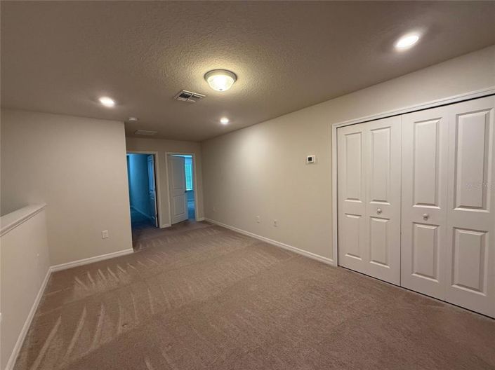 Image No.6-5 Bed Townhouse for sale