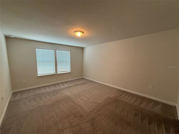 Image No.9-5 Bed Townhouse for sale