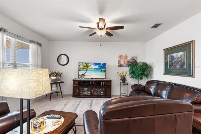 Image No.11-3 Bed Property for sale