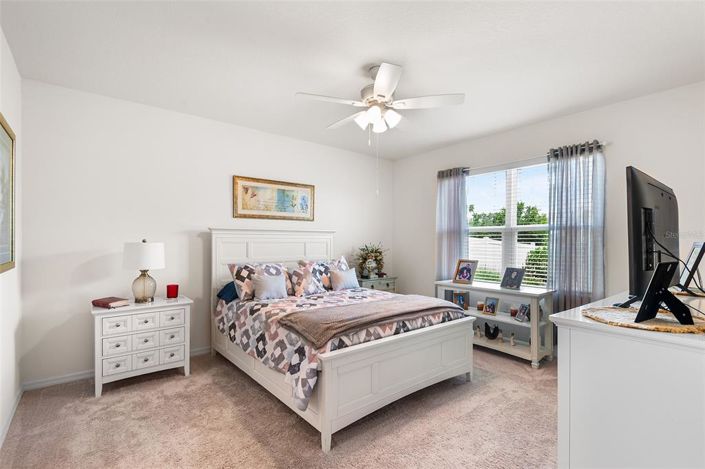 Image No.21-3 Bed Property for sale