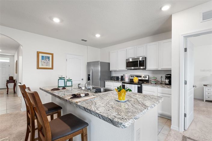 Image No.9-3 Bed Property for sale