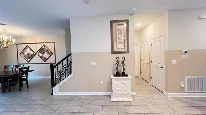 Image No.27-7 Bed Property for sale