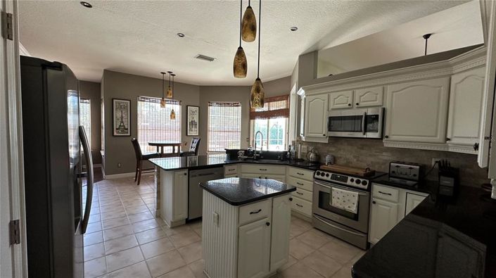 Image No.12-Propriété de 4 chambres à vendre à Orlando