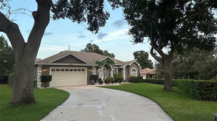 Image No.3-Propriété de 4 chambres à vendre à Orlando