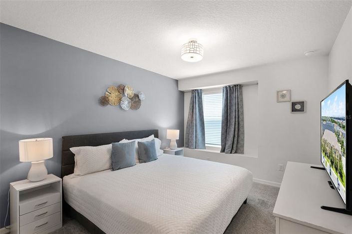 Image No.21-5 Bed Townhouse for sale