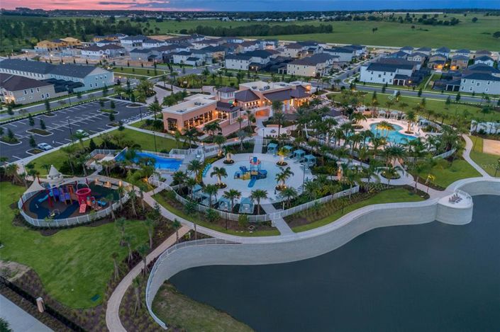 Image No.64-5 Bed Townhouse for sale