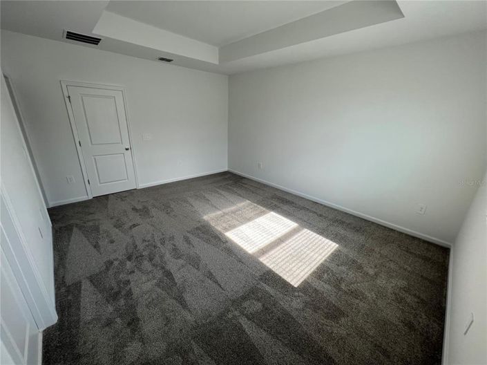 Image No.26-3 Bed Townhouse for sale