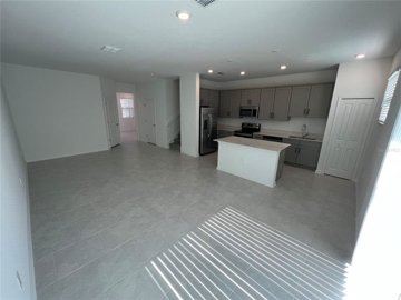 fa005713