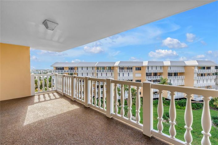 Image No.19-2 Bed Property for sale