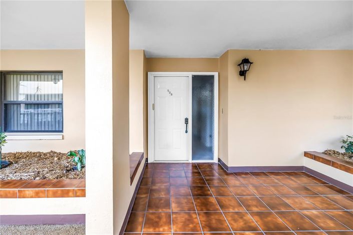 Image No.4-2 Bed Property for sale