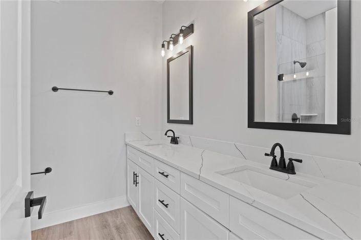 Image No.35-Maison de ville de 5 chambres à vendre à Treasure Island