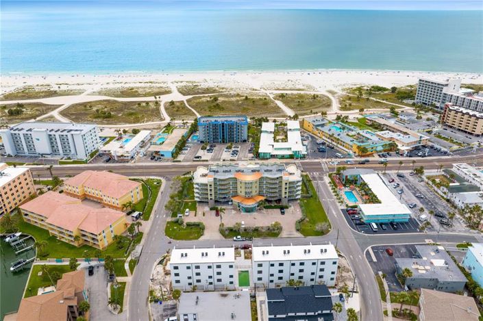 Image No.5-Maison de ville de 5 chambres à vendre à Treasure Island