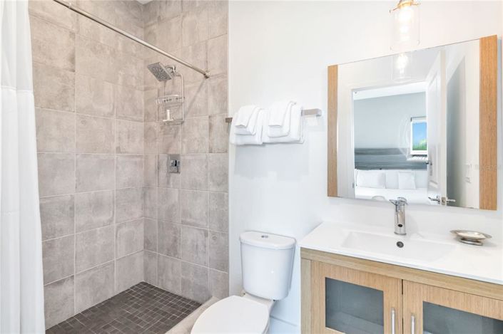 Image No.38-12 Bed Property for sale