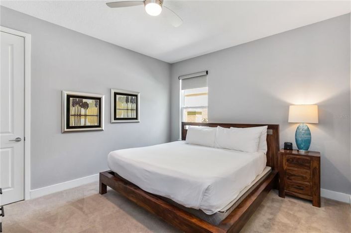 Image No.61-12 Bed Property for sale