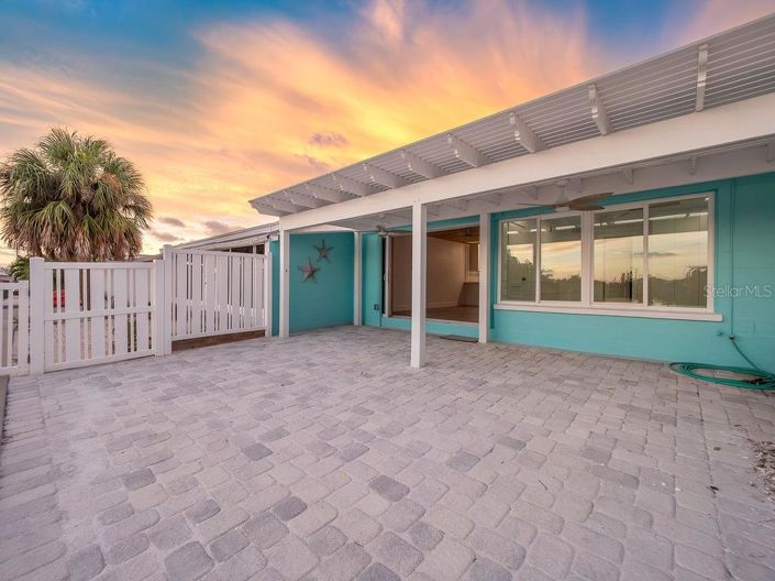 Image No.2-Propriété de 2 chambres à vendre à Holmes Beach