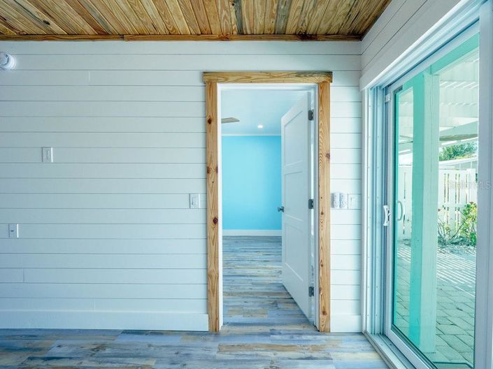 Image No.20-Propriété de 2 chambres à vendre à Holmes Beach