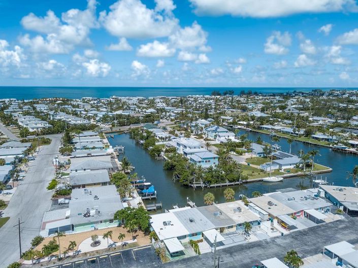 Image No.55-Propriété de 2 chambres à vendre à Holmes Beach