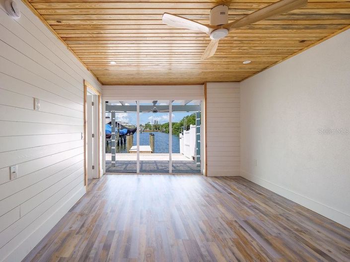 Image No.6-Propriété de 2 chambres à vendre à Holmes Beach