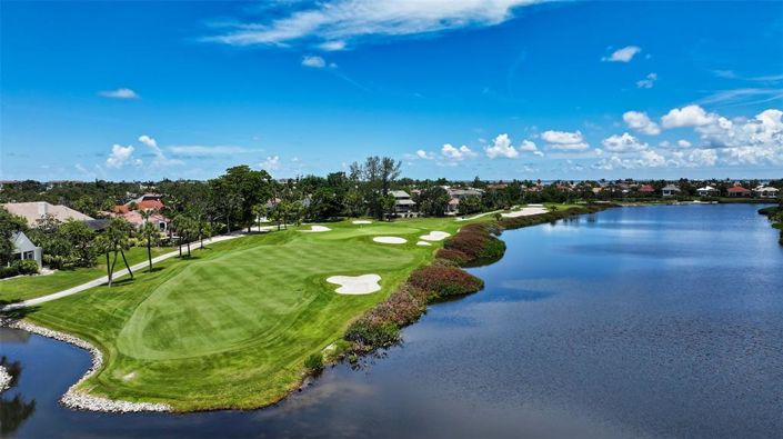 Image No.66-3 Bed Property for sale