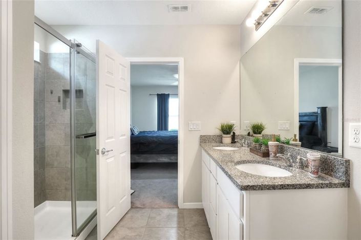 Image No.20-4 Bed Property for sale