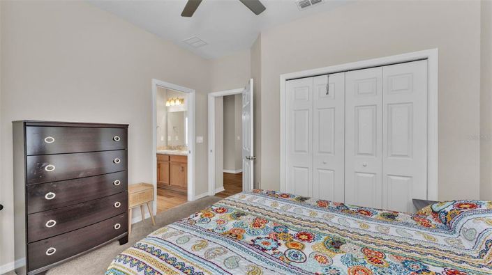 Image No.29-3 Bed Property for sale