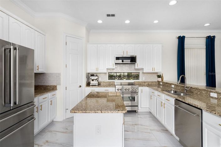 Image No.22-Propriété de 4 chambres à vendre à Reunion