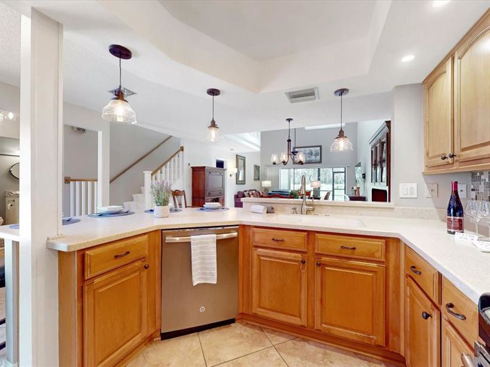 Image No.10-3 Bed Townhouse for sale