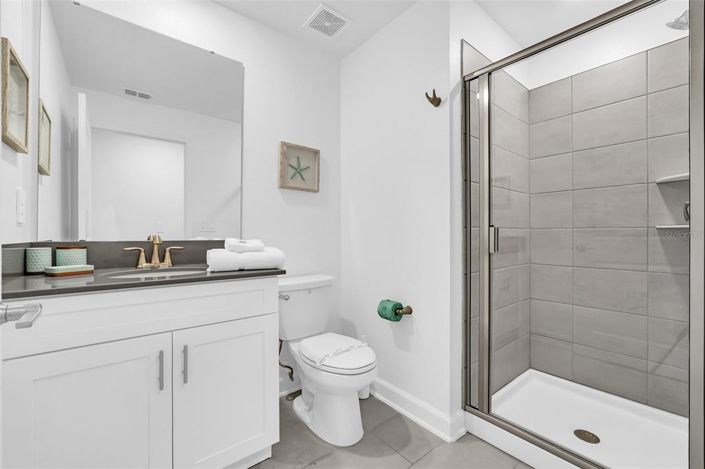 Image No.29-5 Bed Townhouse for sale