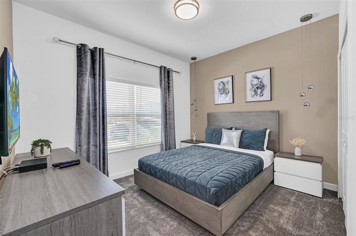 Image No.40-5 Bed Townhouse for sale