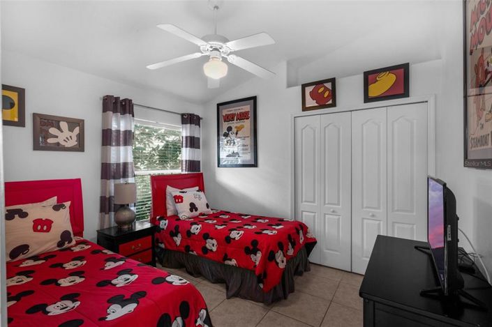 Image No.13-3 Bed Property for sale