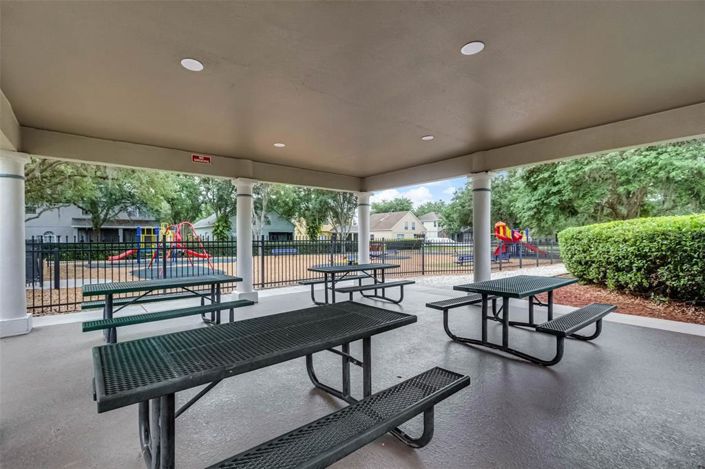 Image No.22-3 Bed Property for sale