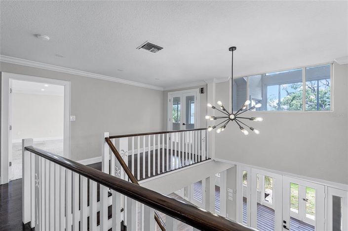 Image No.29-5 Bed Property for sale