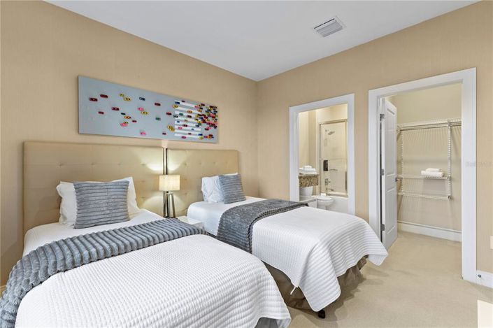 Image No.40-3 Bed Townhouse for sale