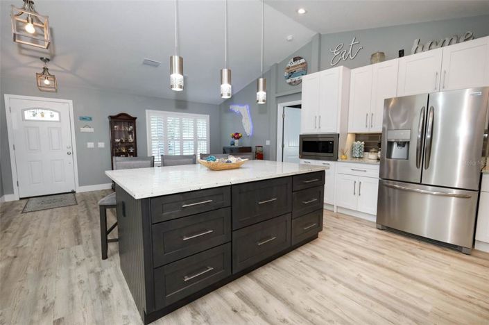 Image No.11-3 Bed Property for sale