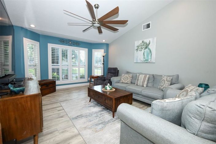 Image No.17-3 Bed Property for sale